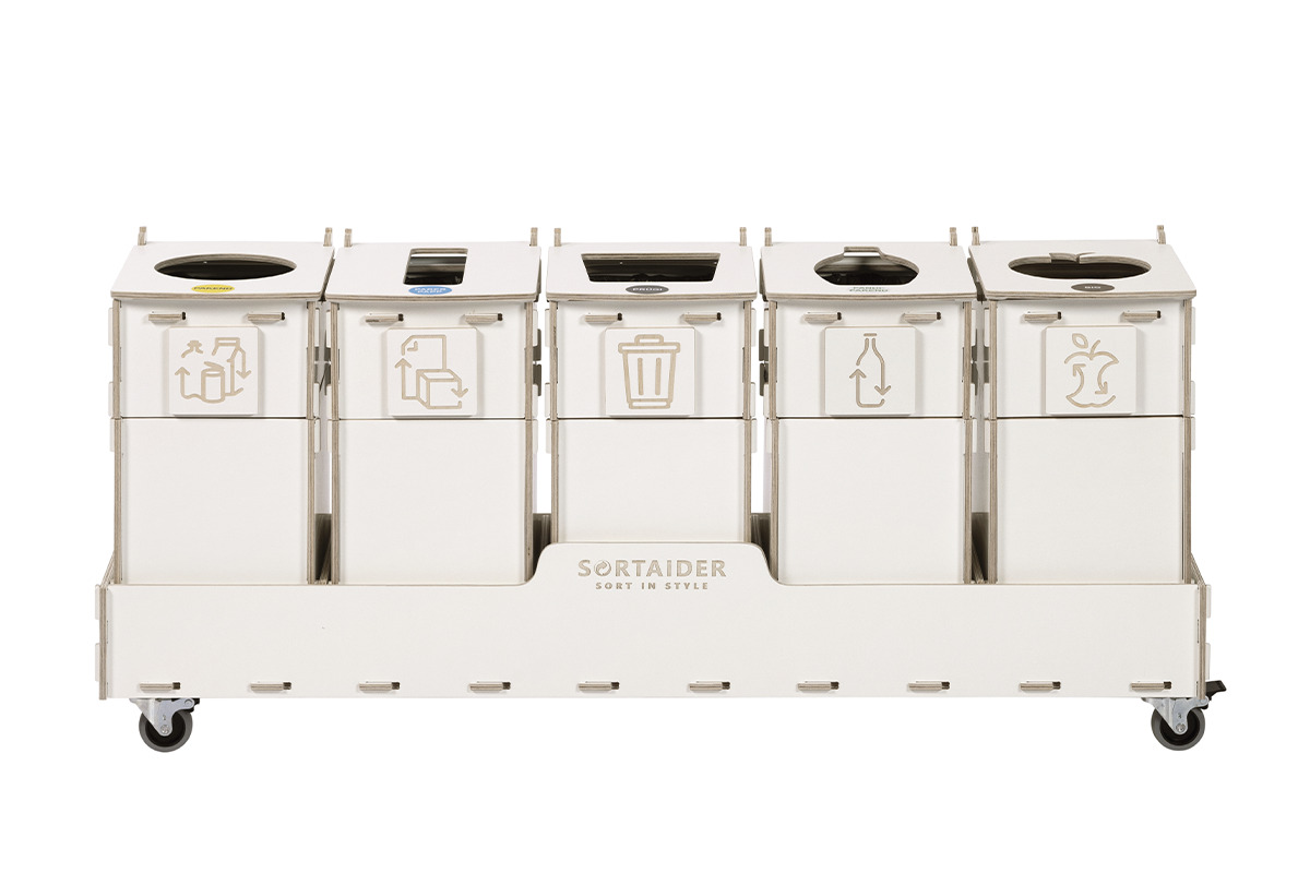 Recycling bin – A compact and efficient 10-liter white recycling bin with 5 compartments, suitable for diverse waste sorting needs.