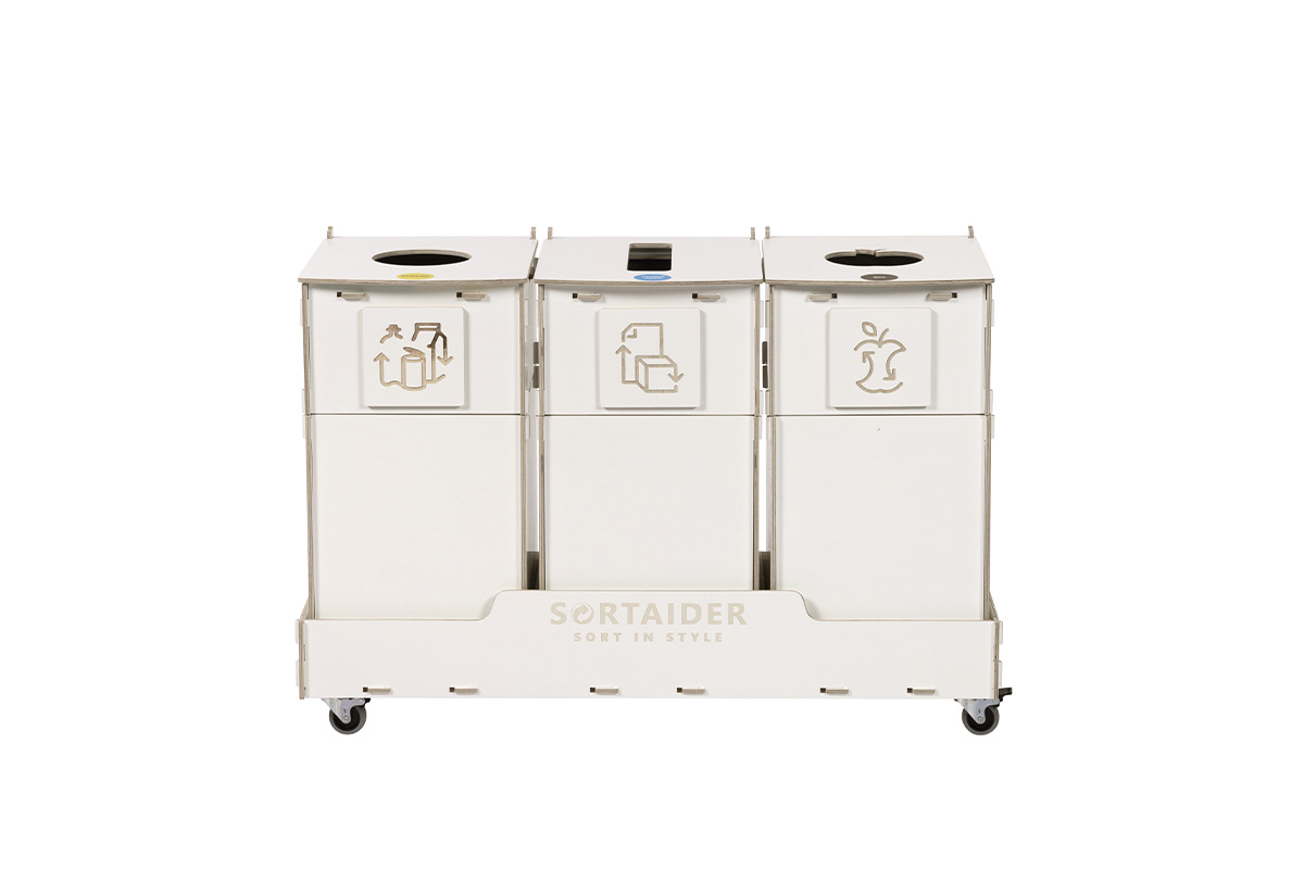 Recycling bin – A practical 40-liter white recycling bin featuring 3 compartments, perfect for organized waste separation.