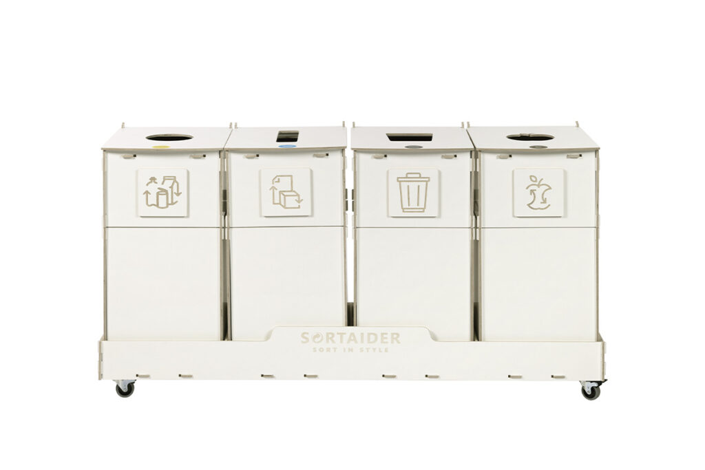 Recycling bin – A sleek and functional 60-liter white recycling bin with 4 compartments, blending modern design with sustainability.