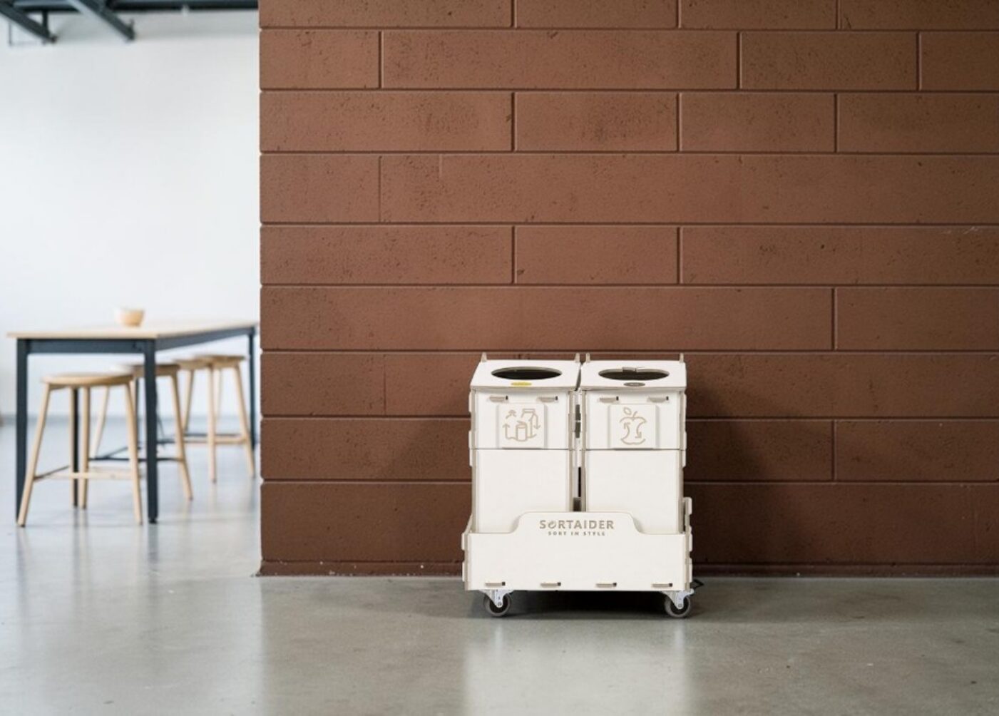 Coworking Space Recycling Bin for efficient waste sorting in shared offices, flexible workspaces and collaborative environments.