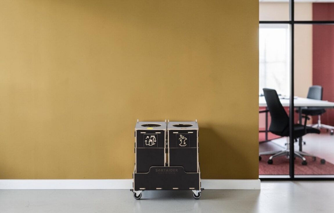 Individual Workspace Recycling Bin for efficient waste sorting at personal workspaces, offices and professional working environments.