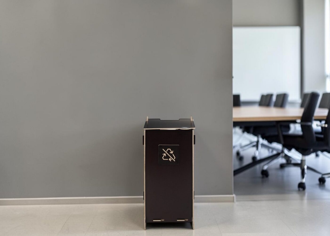 Meeting Room Waste Bin for Waste Collection in meeting rooms, conference rooms and professional office environments.