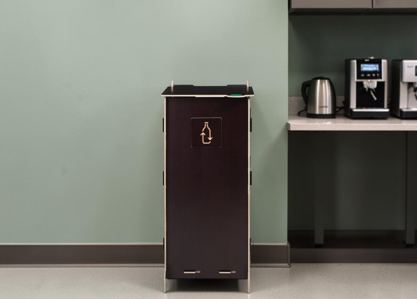 Office Kitchen Waste Bin for Waste Collection in office kitchens, break areas and shared workplace environments.