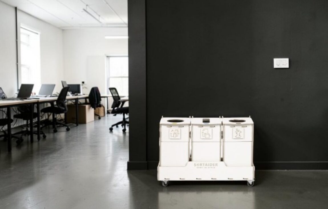 Shared Workspace Recycling Bin for Waste Sorting in collaborative workspaces, open-plan offices, shared desks and team working areas.
