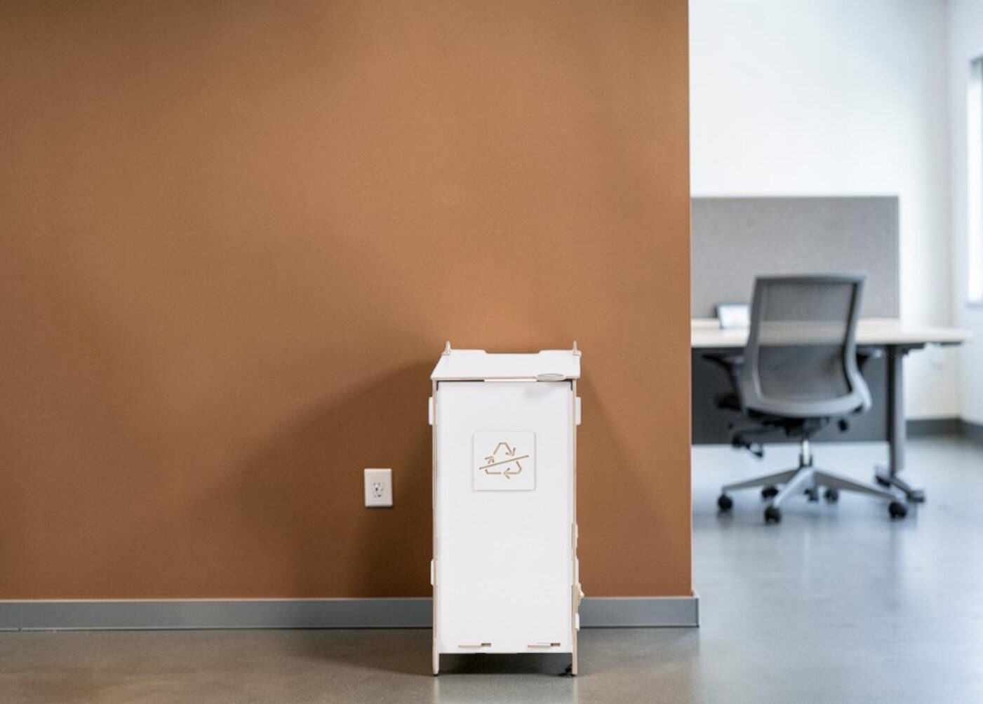 Workplace Waste Bin for Waste Collection in open-plan offices, team workspaces and professional shared environments.