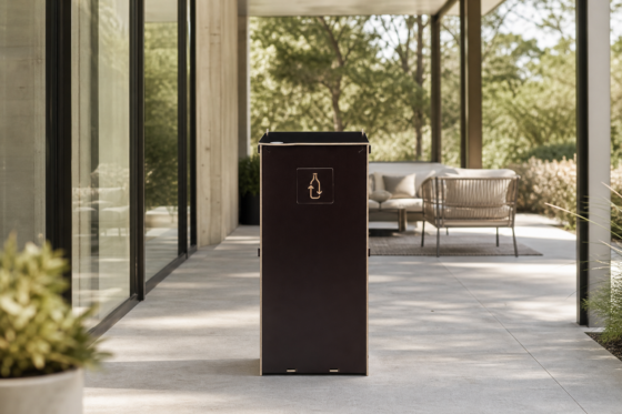 Outdoor terrace waste bin