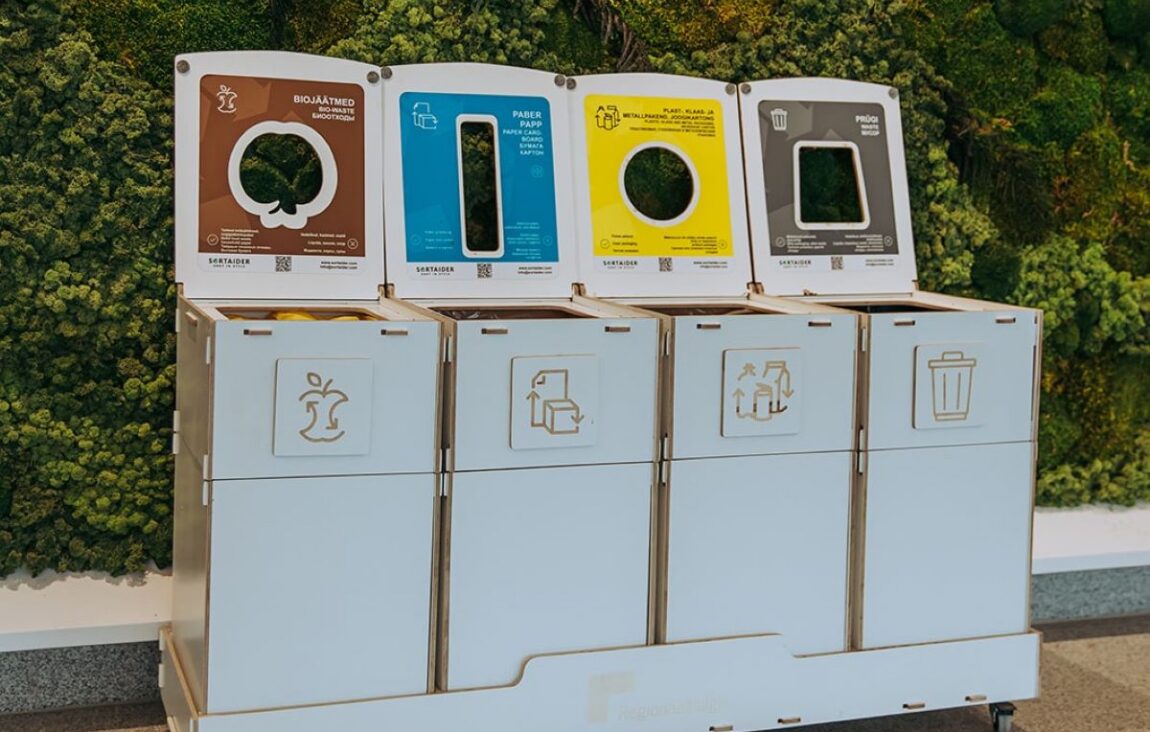 Poubelle de tri sélectif avec consignes – École maternelle