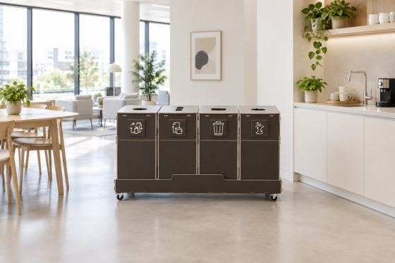 Four-compartment recycling station in an office